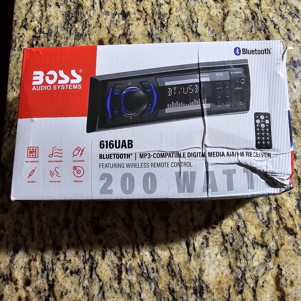 BOSS 616UAB BLUETOOTH CAR STEREO